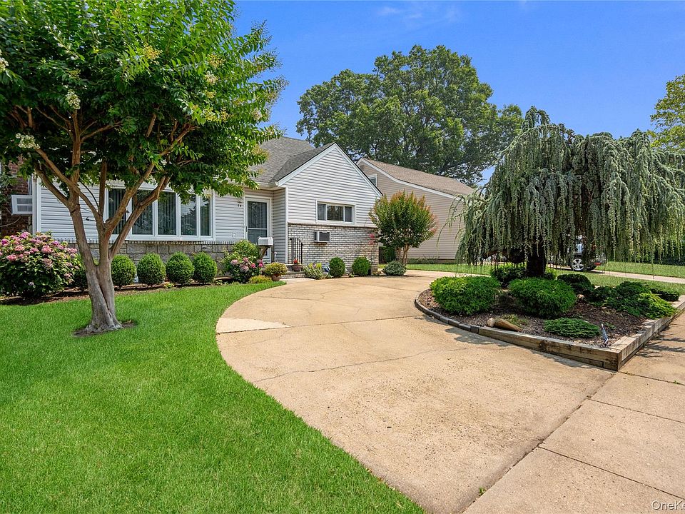 1st image of 78 Ambrose Avenue