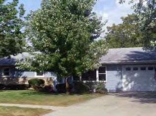 2807 Townway Rd, Danville, IL 61832