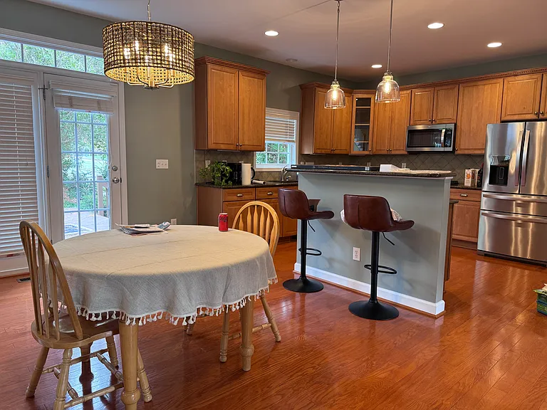 705 Harkness Cir — Photo 4