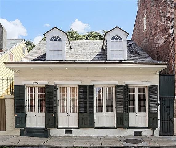 1st image of 825 Dumaine St