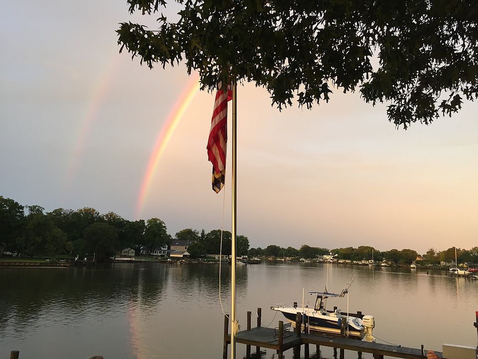 beautiful views from the boathouse deck