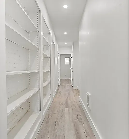 714 Greenwich St #8 — Photo 6