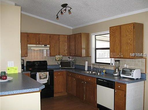 2nd image of 2360 Statler Ter