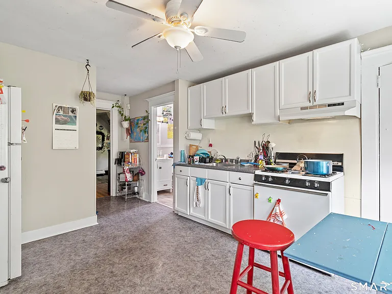 255 W Elm St #3 — Photo 3