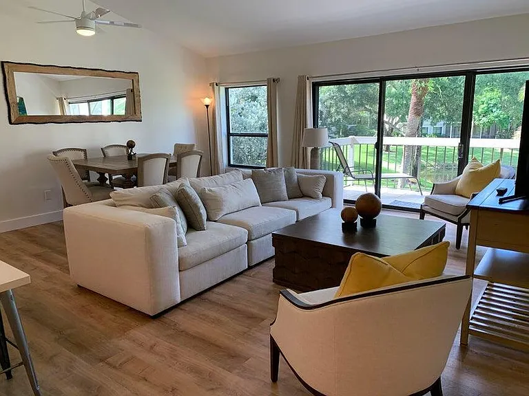 11863 Wimbledon Cir #509 — Photo 8