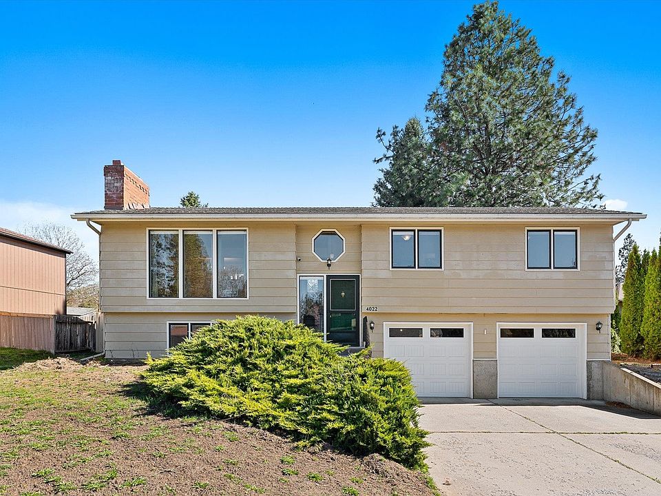 1st image of 4022 E Sumac Dr