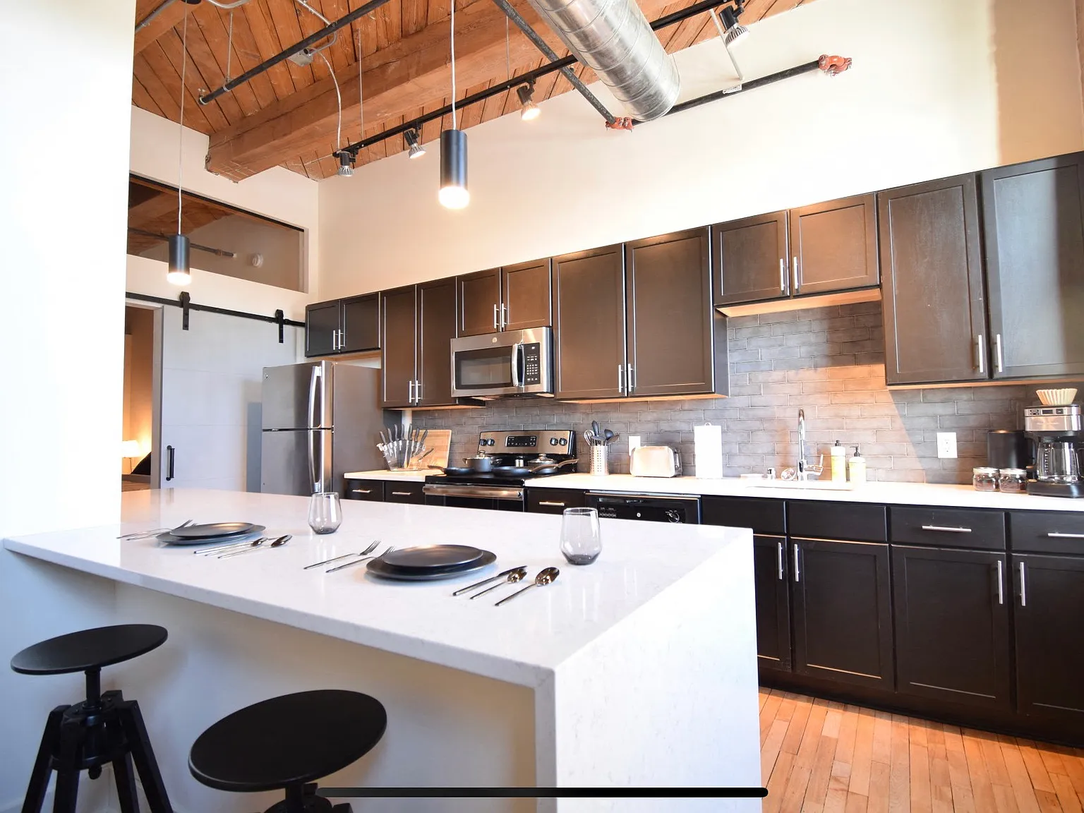 Maxwell Lofts — Photo 2