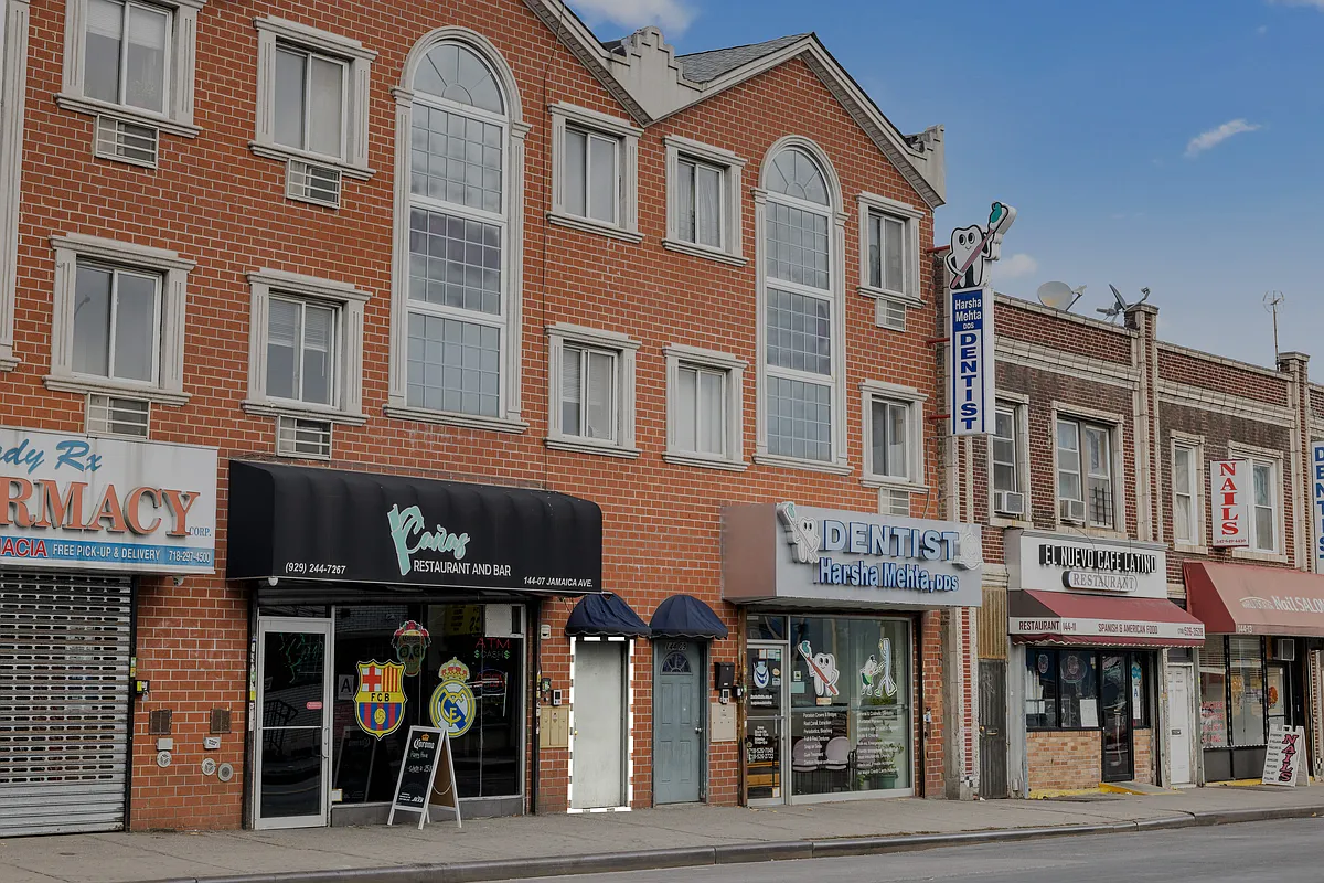 Building Photo - 14407 Jamaica Ave #3