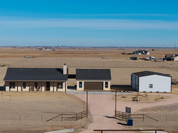 1301 E Cemetery Rd, Canyon, TX 79015