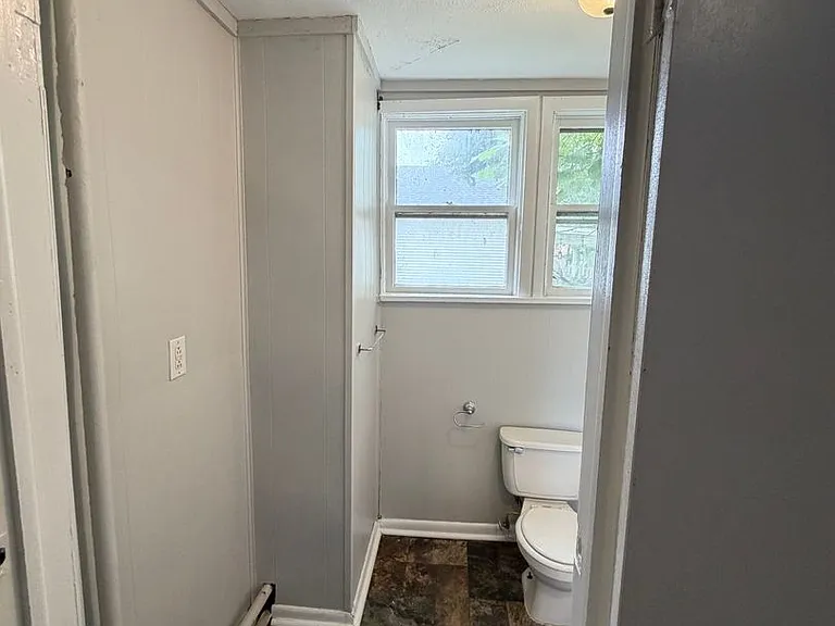 618 S Center St — Photo 10