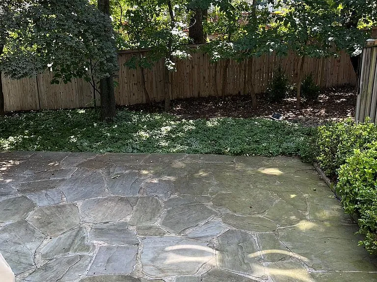 8573 Raglan Rd — Photo 12