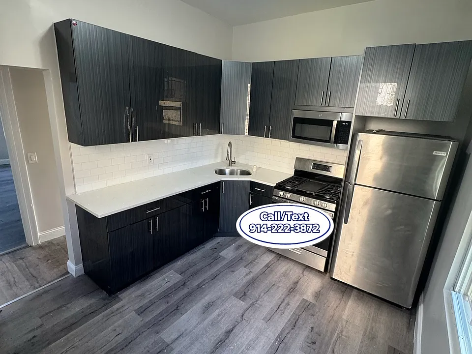 142 Buena Vista Ave #2R