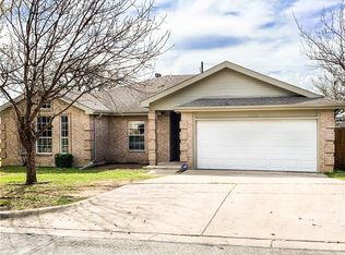 6200 High Country Trl, Arlington, TX 76016