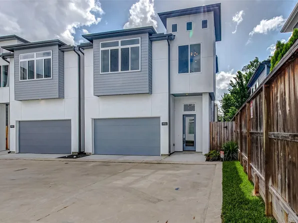 8926 Spring Knoll Forest Dr, Houston, TX 77080