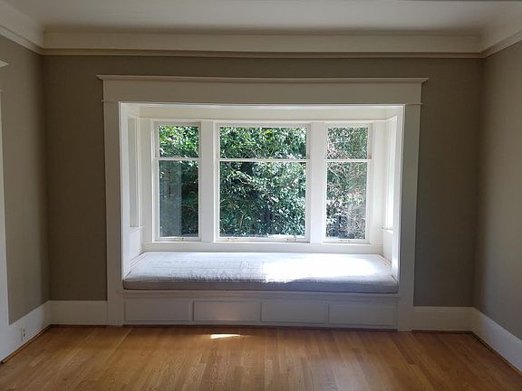 Reading nook (in living room)