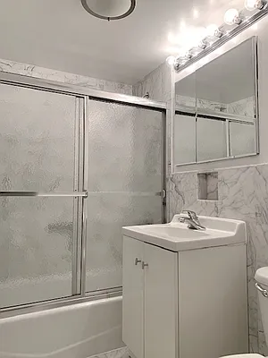 Rented by PocketBroker Inc | media 4