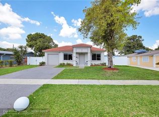 5351 NW 11th St, Lauderhill, FL 33313