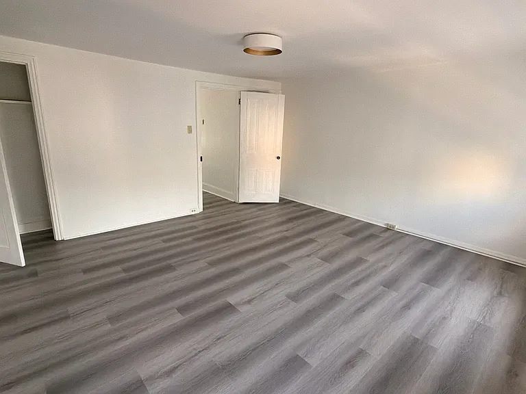 439 Lemonte St #2 — Photo 10