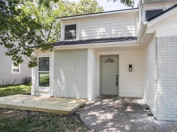 16012 W 141st Ter, Olathe, KS 66062