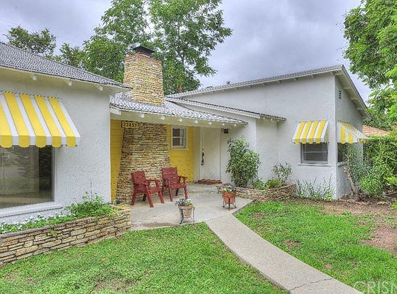 2nd image of 22857 Leonora Dr