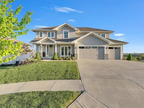 25477 W 114th Ct, Olathe, KS 66061