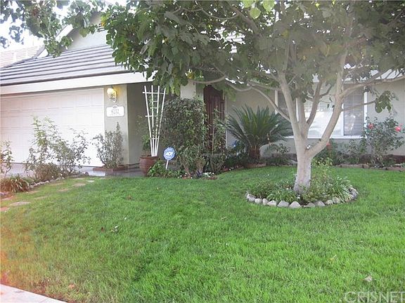 2nd image of 6212 Chimineas Ave