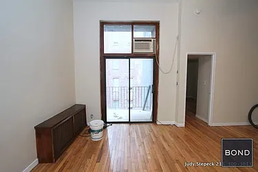 Rented by Bond New York