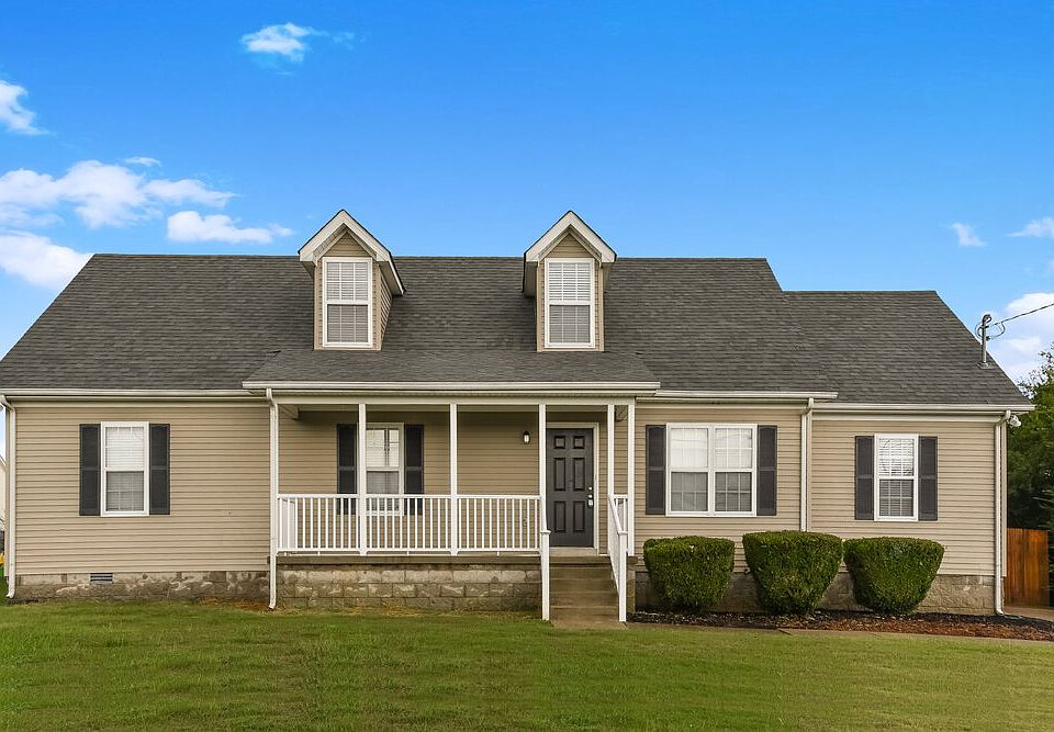 1st image of 1128 Flowers Ct