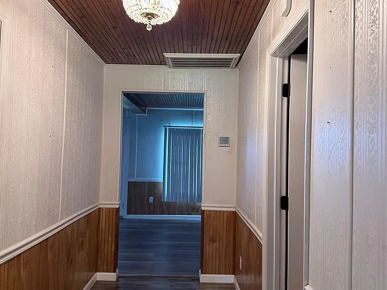 1547 N Piedmont Ave — Photo 7