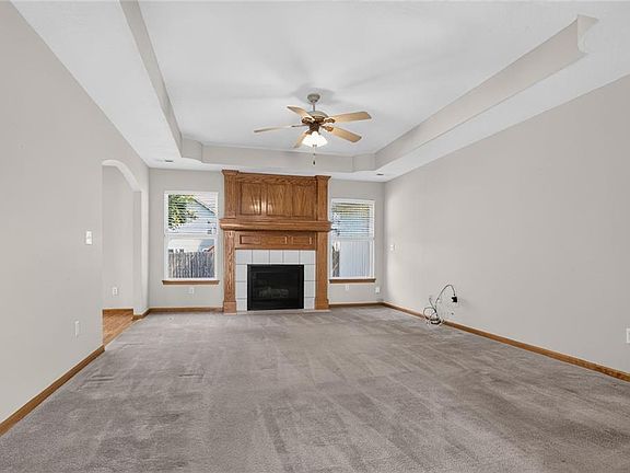 3rd image of 1116 Granada Dr