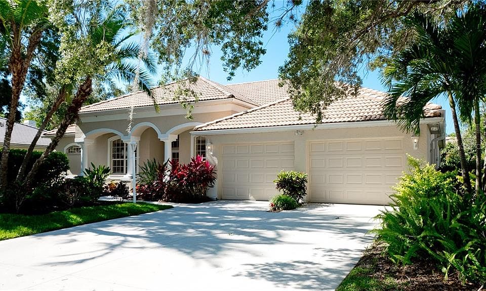 1st image of 4836 Hanging Moss Ln