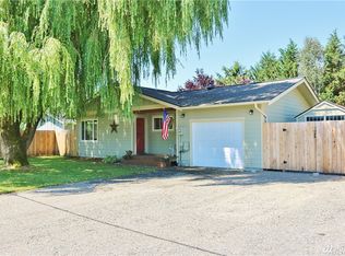 803 E 4th St, Nooksack, WA 98276