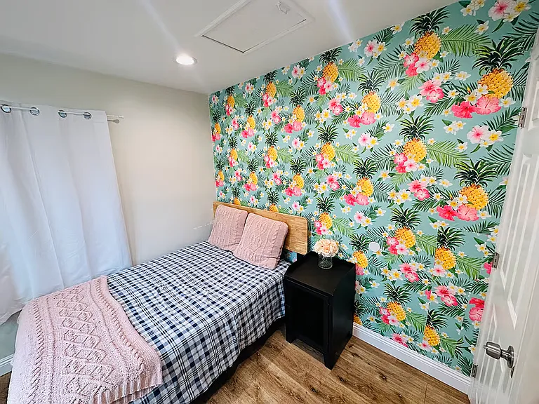 749 N Wilton Pl #2 — Photo 18