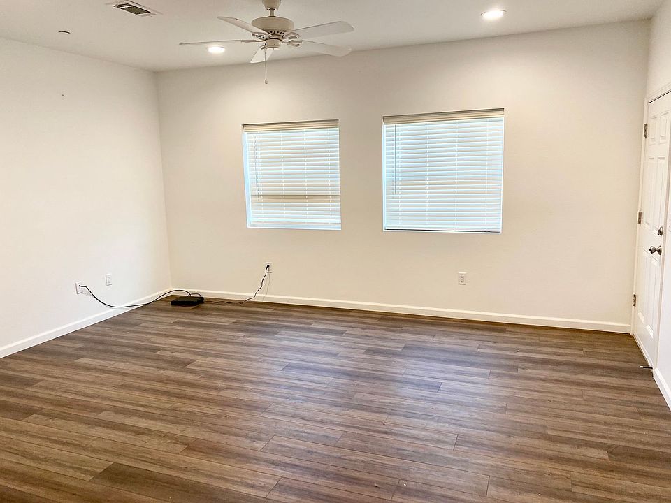 1322 S Sante Fe St - 1322 S Santa Fe St Visalia CA | Zillow