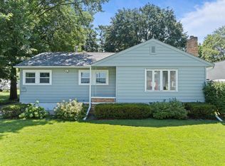 1208 Barnes STREET, Delavan, WI 53115