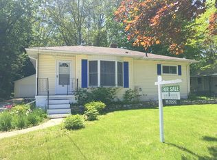 1419 Olmstead St, Owosso, MI 48867