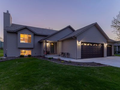 9467 Niagara Ln N, Maple Grove, MN, 55369