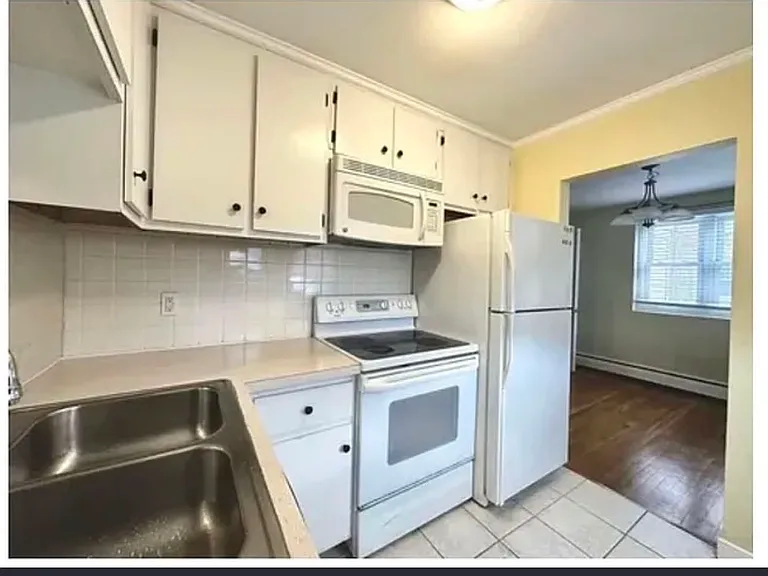 48 Emerson Gardens Rd #48 — Photo 8