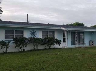 5530 Seville Rd, Fort Myers, FL 33919