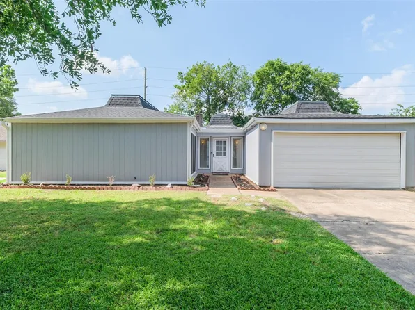 14415 Locke Ln, Houston, TX 77077