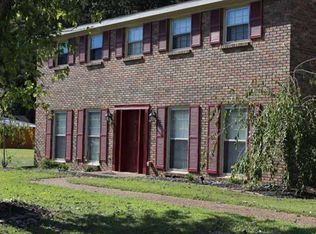 125 Creekwood Dr, Florence, AL 35630