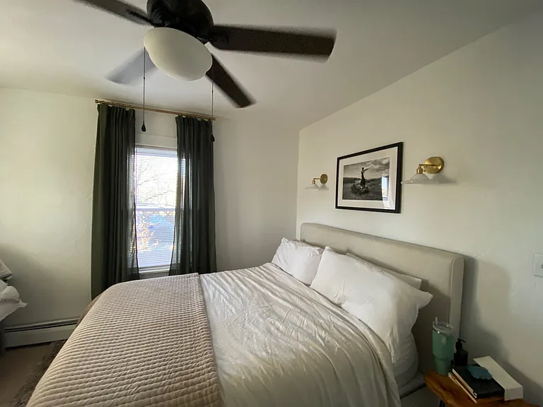 567 Thacher St #2 — Photo 7