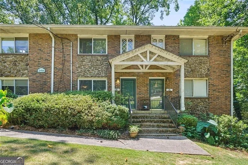 2416 Peachwood Cir NE APT 11 photo 1