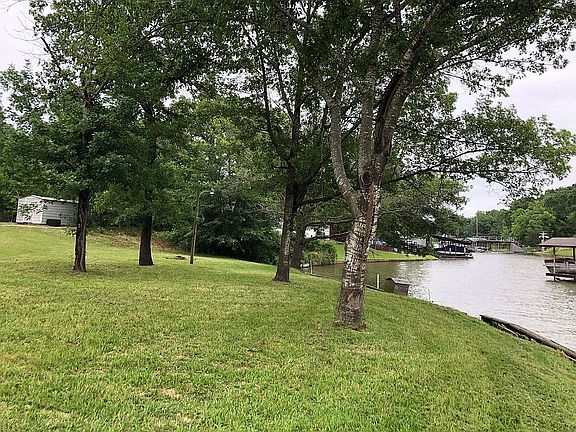 4th image of 212 Northview Dr