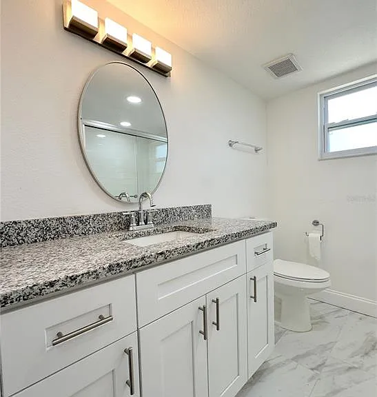 1081 Humboldt St — Photo 17