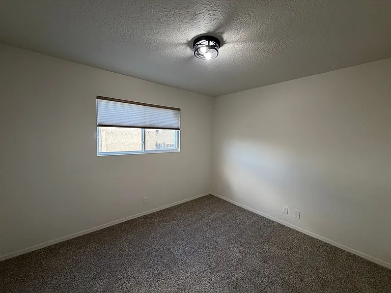 5608 Drake Ave NW — Photo 15