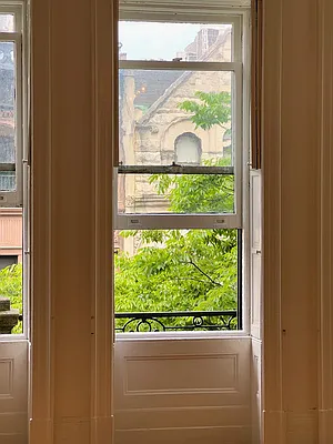 Rented by R New York | media 44