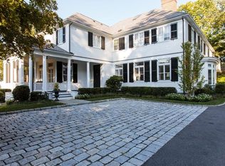 2 Springdale Ave, Wellesley, MA 02481