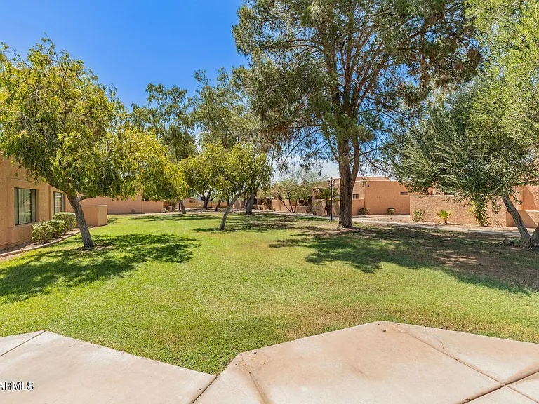 8940 W Olive Ave #70 — Photo 10