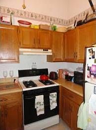 3rd image of 12 Lexington Hl Unit 11